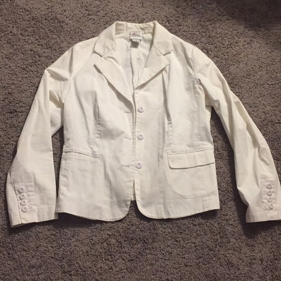 madison & MAX Jackets & Blazers - White Madison & Max Jacket Size Medium